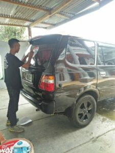 PEMASANGAN STIKER #WARONDRUGS PADA KENDARAAN DINAS BNN KOTA PAGAR ALAM
