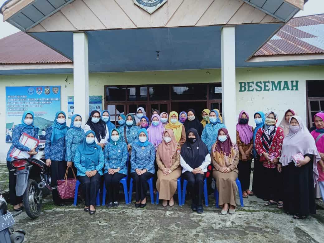 KEGIATAN PEMBAHASAN KELURAHAN BERSINAR DENGAN KETUA TIM PKK PAGAR ALAM