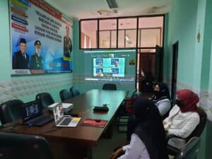 KETUA DWP BNN KOTA PAGAR ALAM MENGIKUTI KEGIATAN WEBINAR DALAM RANGKA MEMPERINGATI HARI KARTINI KE-143 TAHUN 2021