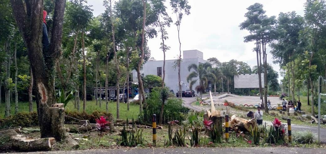 KEGIATAN GOTONG ROYONG KEBERSIHAN LINGKUNGAN KANTOR BNN KOTA PAGAR ALAM