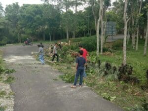 KEGIATAN GOTONG ROYONG KEBERSIHAN LINGKUNGAN KANTOR BNN KOTA PAGAR ALAM