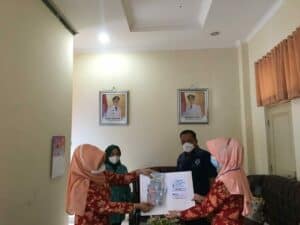 KEGIATAN PENYERAHAN BUKU SAKU P4GN DAN PN