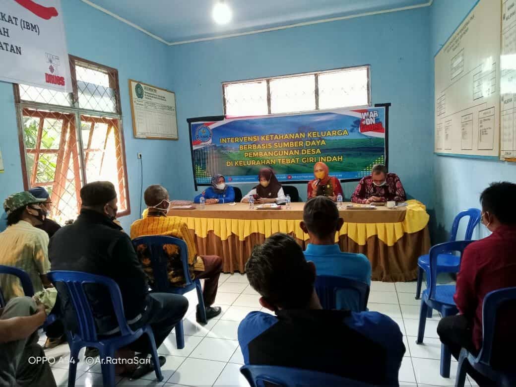 KEGIATAN INTERVENSI KETAHANAN KELUARGA BERBASIS SUMBER DAYA PEMBANGUNAN DESA DI KELURAHAN TEBAT GIRI INDAH