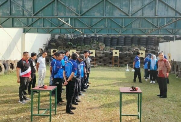 Pelatihan Menembak kepada Penyidik dan Kepala BNNK se Sumatera Selatan