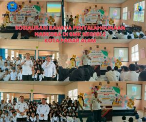 Sosialisasi Bahaya Penyalahgunaan Narkoba di SMK Negeri 2 Kota Pagar Alam Sosialisasi Bahaya Penyalahgunaan Narkoba di SMK Negeri 2 Kota Pagar Alam
